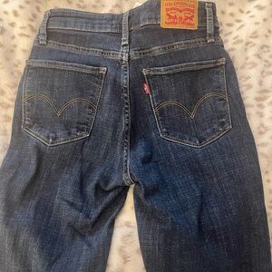 Levi's Women's High Rise Dark Indigo Jeans bootcut